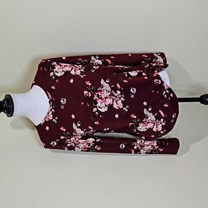 First Look Long Sleeve Floral Top With side Knot